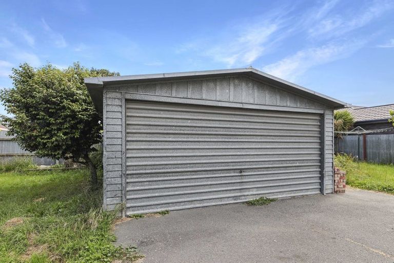 Photo of property in 15 Smitheram Street, Allenton, Ashburton, 7700