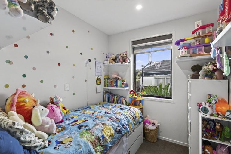 Photo of property in 261a Frankley Road, Ferndale, New Plymouth, 4310