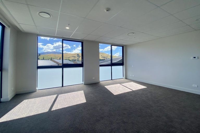 Photo of property in 1/14 Twelfth Avenue, Tauranga South, Tauranga, 3112