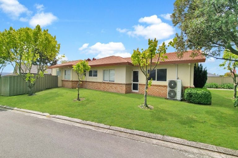 Photo of property in 38 Owhatiura Drive, Lynmore, Rotorua, 3010