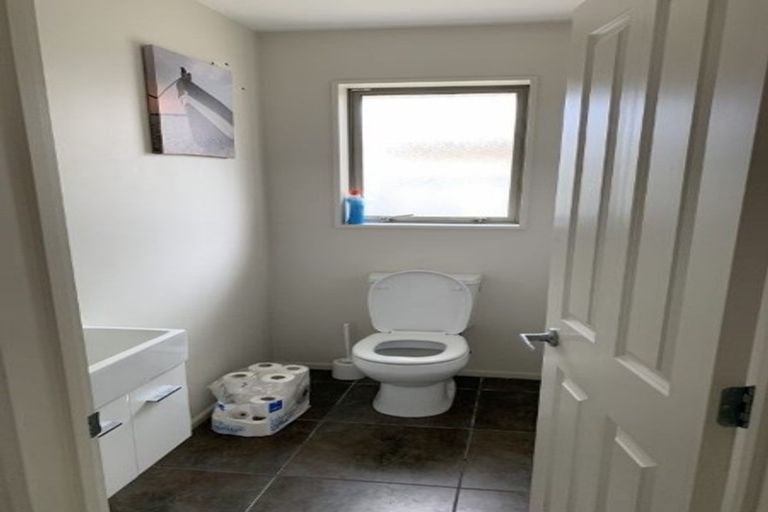 Photo of property in 61 Awatea Street, Ranui, Porirua, 5024