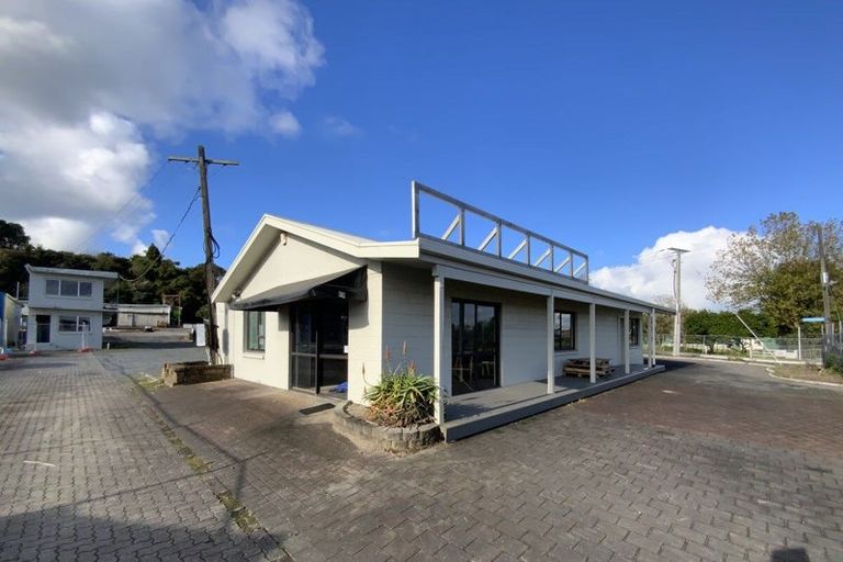 Photo of property in 48 Station Road, Pukekohe, 2120