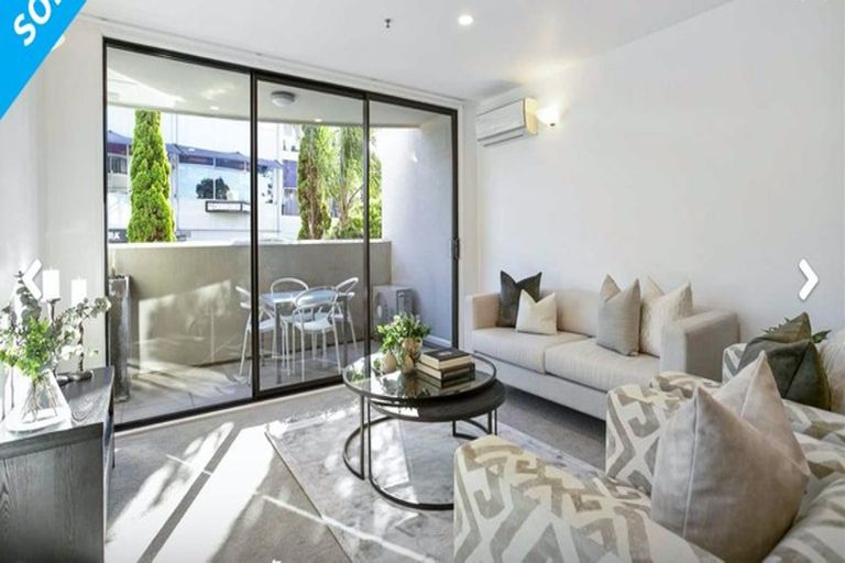 Photo of property in 1i/175 Hurstmere Road, Takapuna, Auckland, 0622