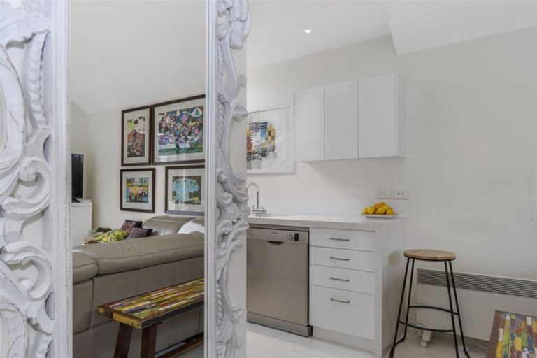 Photo of property in 3/48 Maunganui Road, Mount Maunganui, 3116