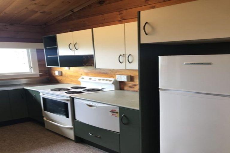 Photo of property in 26 Highbury Crescent, Highbury, Wellington, 6012