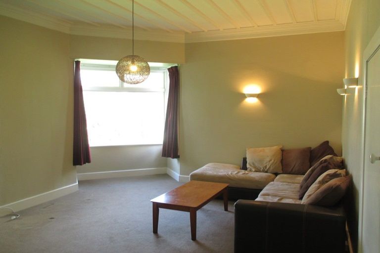 Photo of property in 377 College Street, Hokowhitu, Palmerston North, 4410