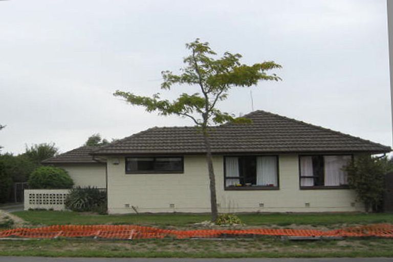 Photo of property in 19 Shelley Street, Rolleston, 7614