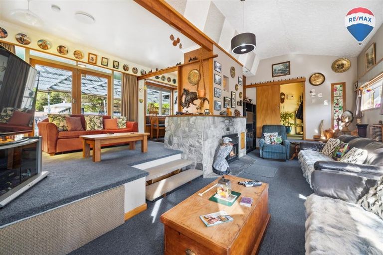 Photo of property in 7 James Grove, Stokes Valley, Lower Hutt, 5019