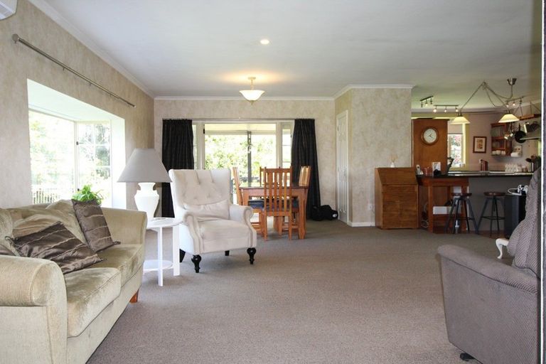 Photo of property in 2337 Rangiwahia Road, Rangiwahia, Kimbolton, 4774