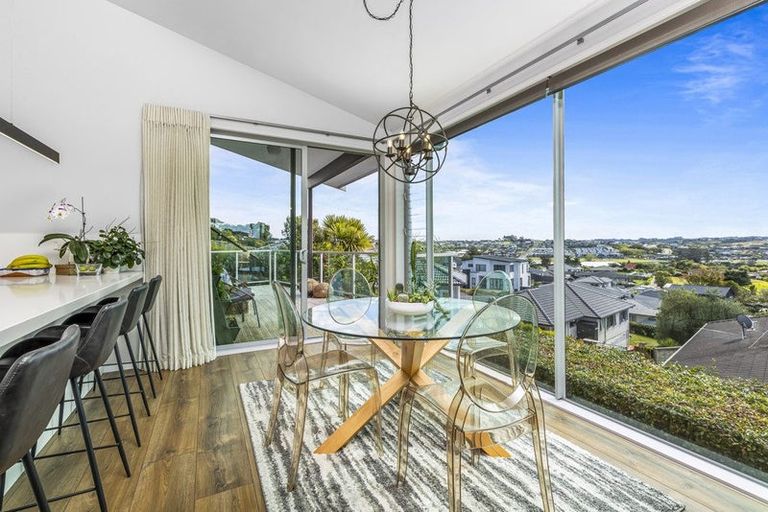 Photo of property in 3 Veronica Close, Red Beach, 0932