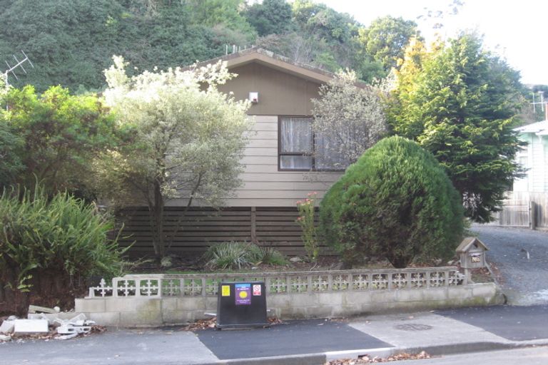 Photo of property in 103 Milton Road, Bluff Hill, Napier, 4110