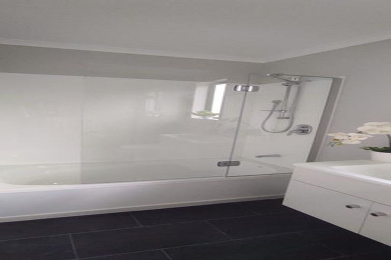 Photo of property in 54 Hillside Road, Mount Wellington, Auckland, 1062