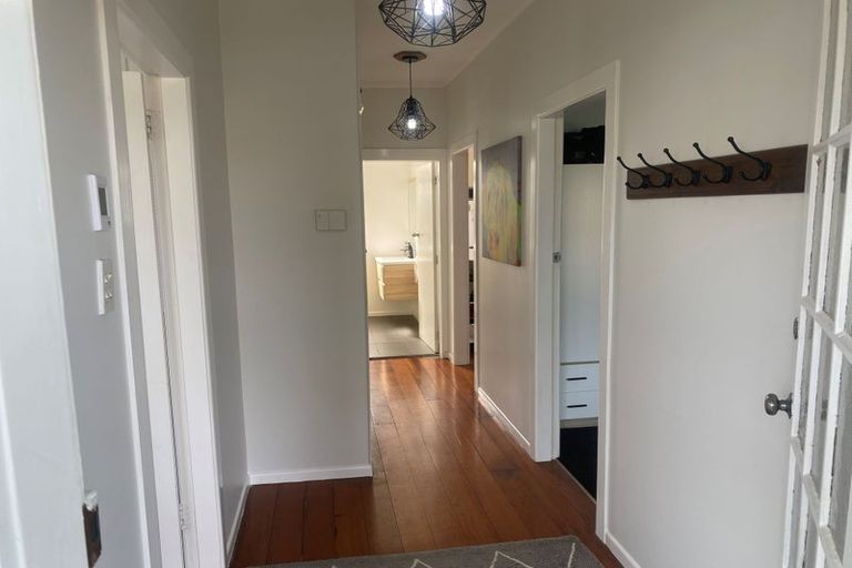 Photo of property in 4 Fuller Grove, Woburn, Lower Hutt, 5010