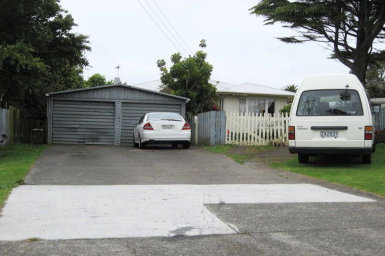 Photo of property in 1/9 Hall Avenue, Mangere, Auckland, 2022