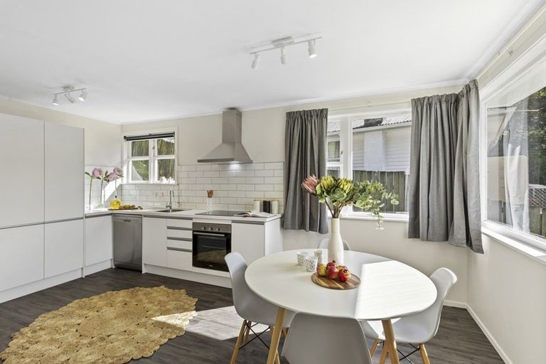 Photo of property in 49 Bird Grove, Stokes Valley, Lower Hutt, 5019