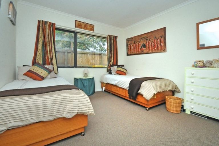Photo of property in 6 O'sullivan Place, Waiuku, 2123