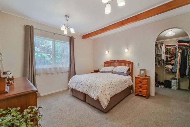 Photo of property in 1 Kamahi Place, Pukehangi, Rotorua, 3015