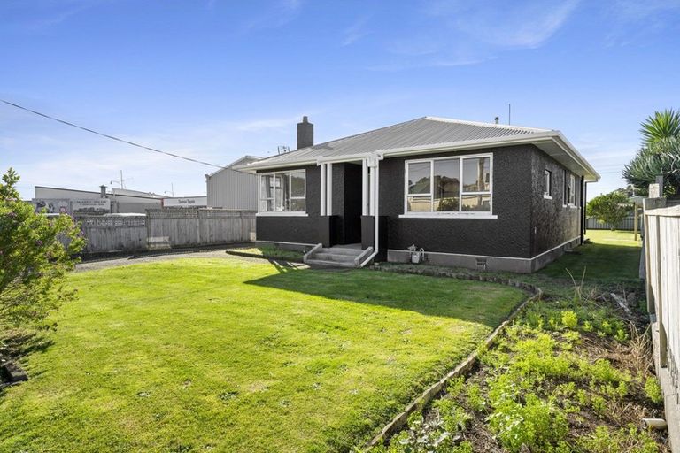 Photo of property in 31 Sanders Avenue, Westown, New Plymouth, 4310