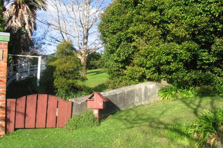 Photo of property in 306 Augustus Street South, Thames, 3500