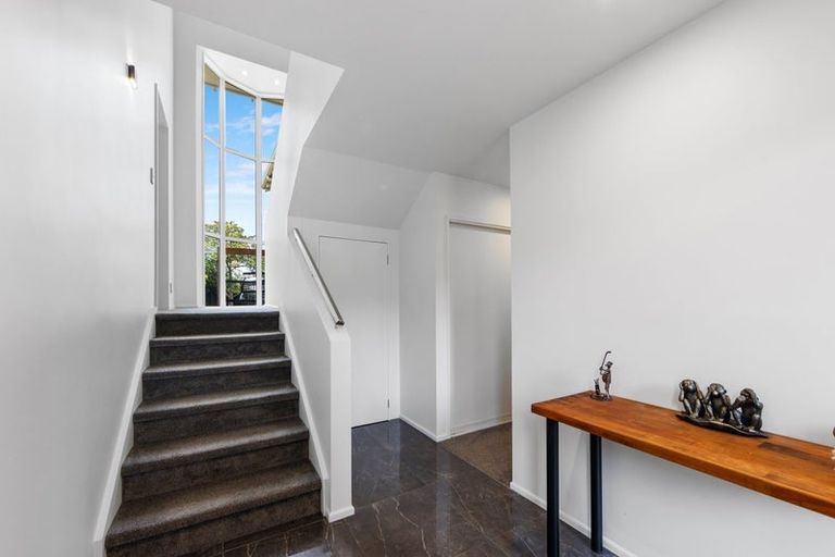 Photo of property in 4 Somerton Rise, Westmorland, Christchurch, 8025