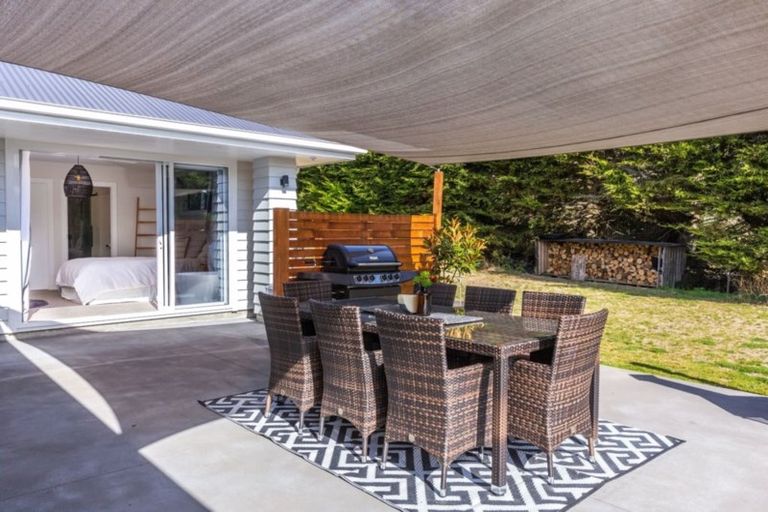 Photo of property in 65 Dalmore Way, Acacia Bay, Taupo, 3385