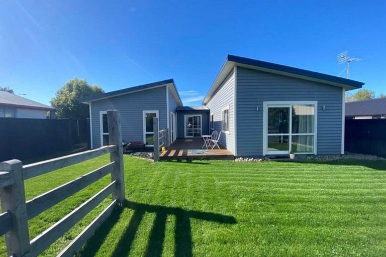 Photo of property in 29 Wineberry Avenue, Amberley, 7410