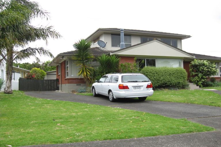 Photo of property in 86 Muir Avenue, Mangere Bridge, Auckland, 2022