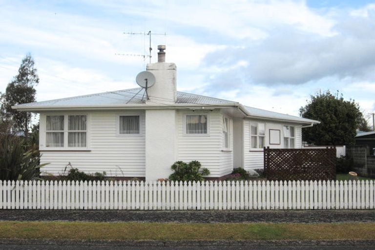 Photo of property in 38 Hendon Road, Fairview Downs, Hamilton, 3214