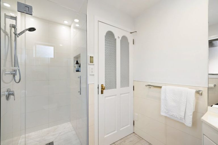 Photo of property in 9 Kotare Street, Fendalton, Christchurch, 8041