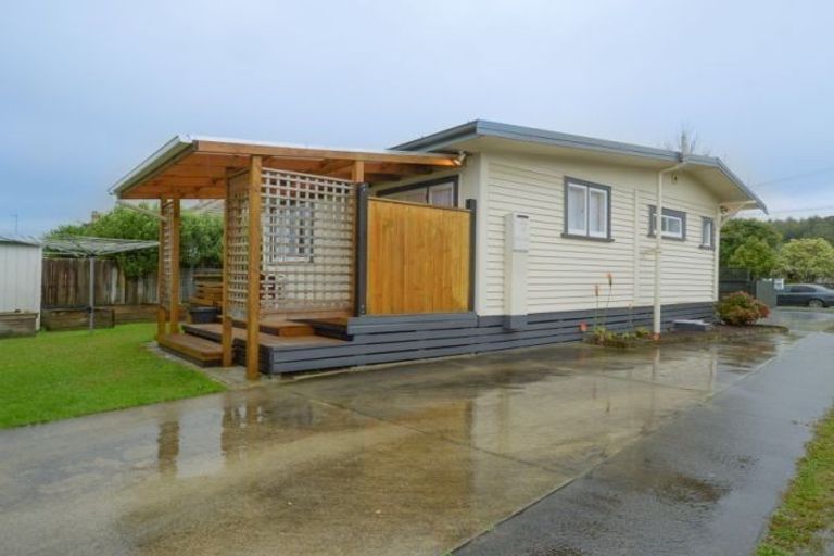 Photo of property in 35 Claude Street, Fairfield, Hamilton, 3214