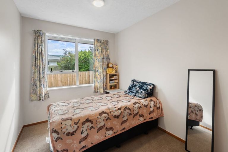 Photo of property in 3/42 Division Street, Riccarton, Christchurch, 8041