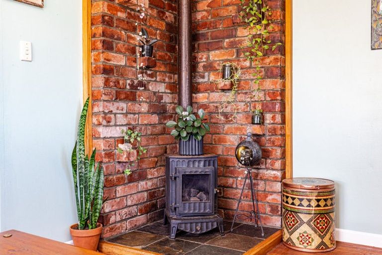 Photo of property in 50 Shakespeare Road, Bastia Hill, Whanganui, 4500