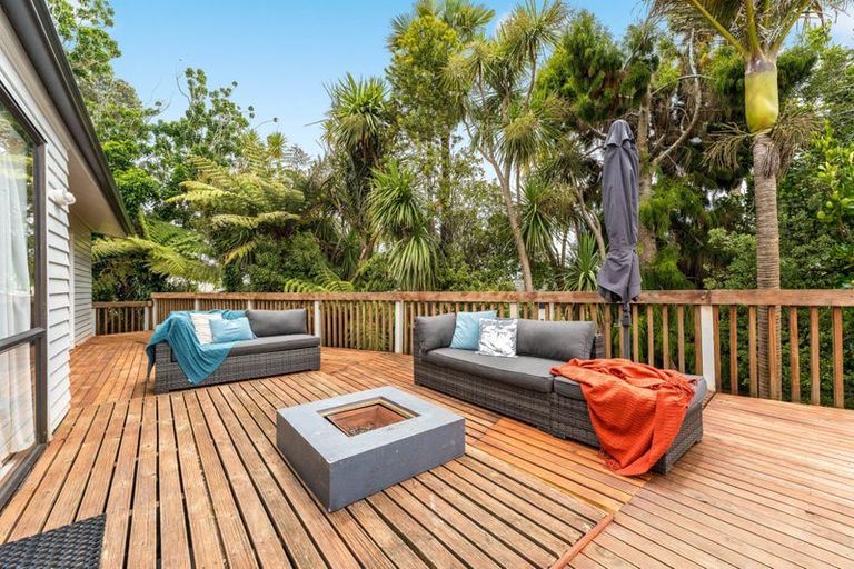 Photo of property in 5 Illana Place, Ranui, Auckland, 0612