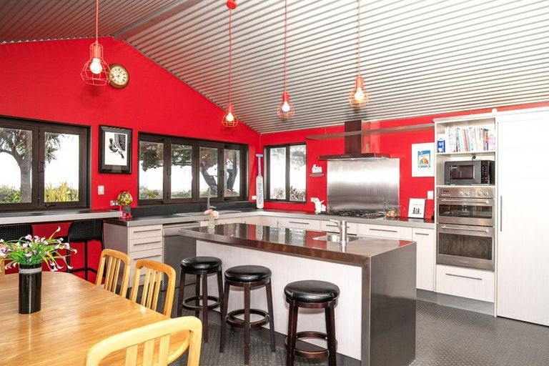 Photo of property in 196 Rarangi Beach Road, Rarangi, Blenheim, 7273