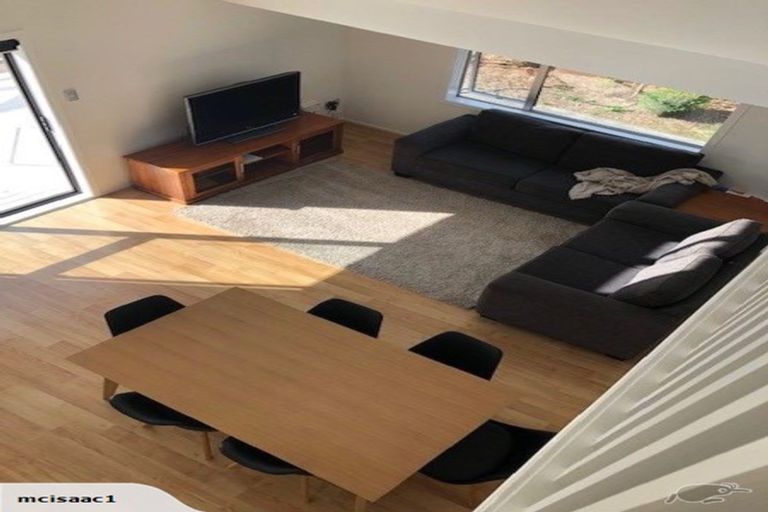 Photo of property in 1/35 Moore Street, Hillcrest, Auckland, 0627