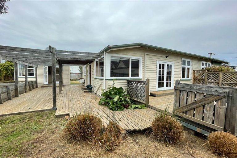 Photo of property in 2 Chaucer Street, Sydenham, Christchurch, 8023