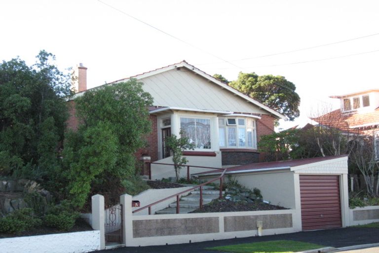 Photo of property in 17 Mcgeorge Avenue, Mornington, Dunedin, 9011