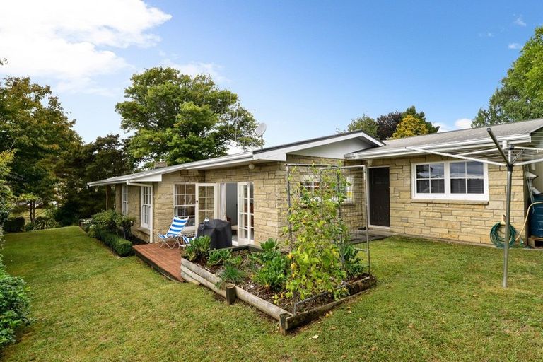 Photo of property in 6 Corrin Street, Melville, Hamilton, 3206