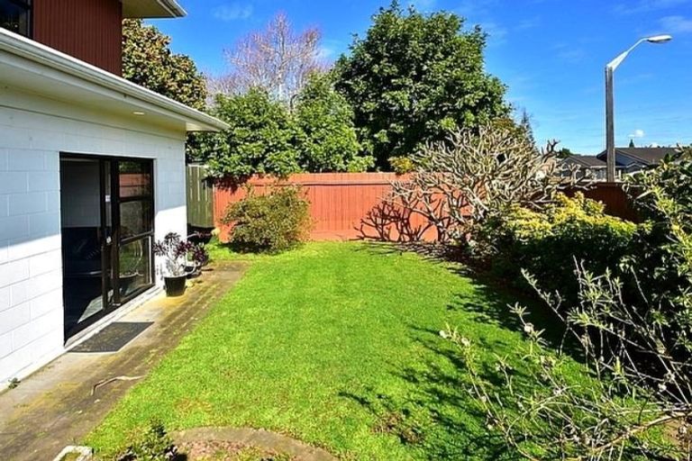 Photo of property in 54a The Circle, Manly, Whangaparaoa, 0930