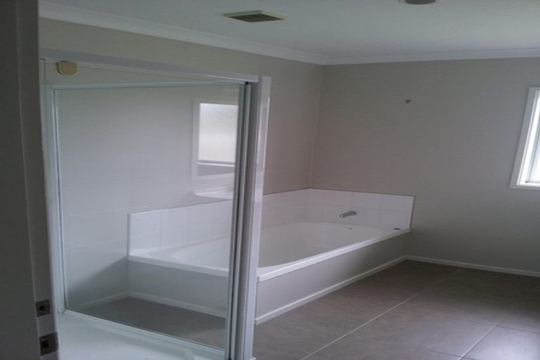 Photo of property in 4 Park Avenue, Waikanae, 5036