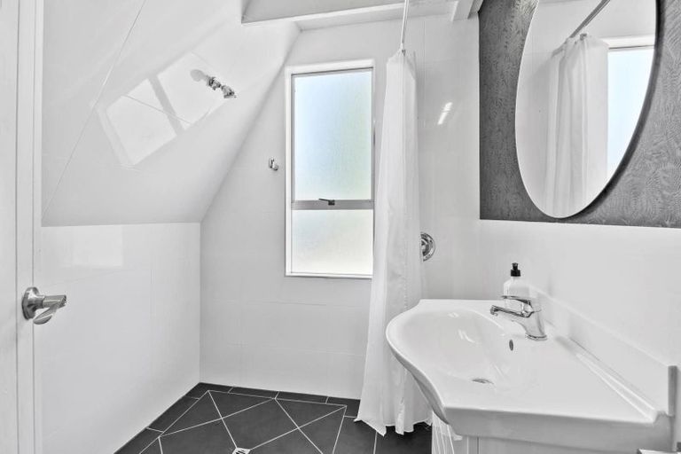 Photo of property in 26 Tahi Street, Mapua, 7005