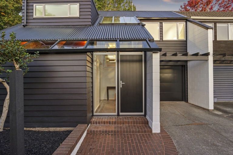 Photo of property in 1/11 Holmcroft Court, Cracroft, Christchurch, 8022