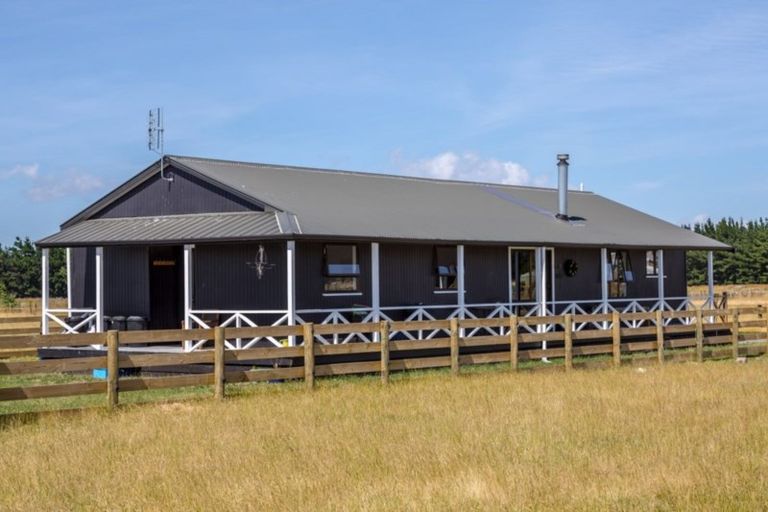 Photo of property in 90 Settlement Road, Morison Bush, Greytown, 5794