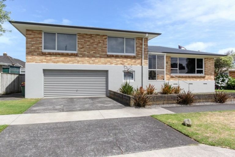 Photo of property in 6 Normanby Street, Fitzroy, New Plymouth, 4312