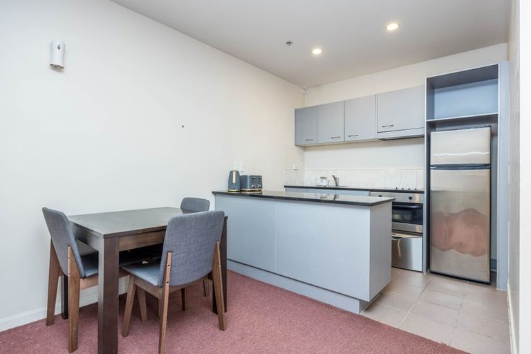 Photo of property in City Gardens Apartments, 8a/76 Albert Street, Auckland Central, Auckland, 1010
