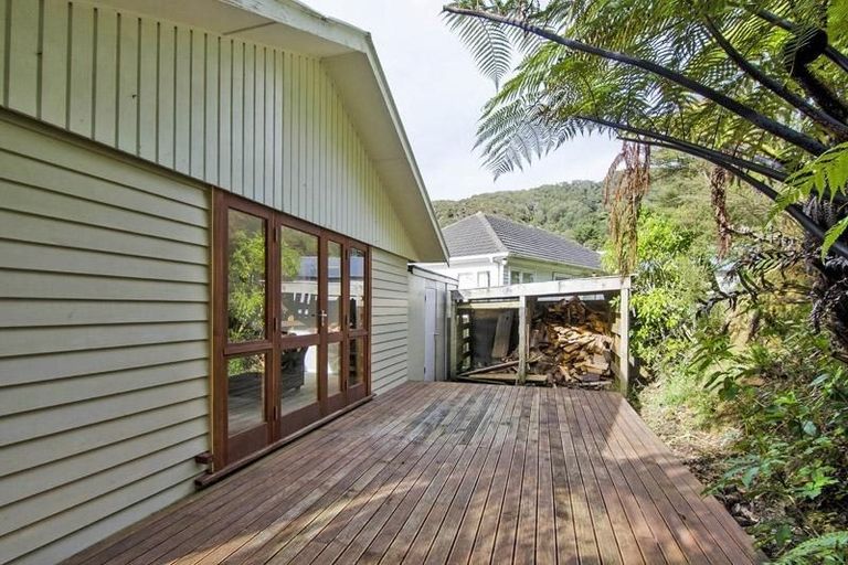 Photo of property in 18-20 Kowhai Street, Wainuiomata, Lower Hutt, 5014