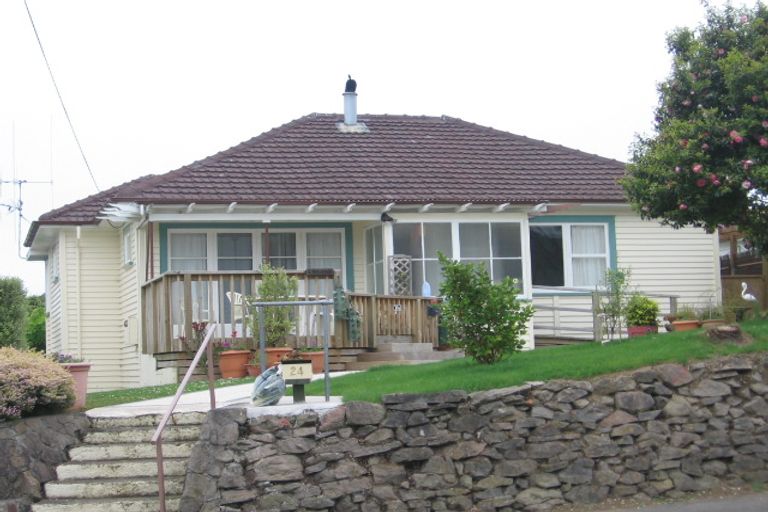 Photo of property in 24 Towers Street, Paeroa, 3600