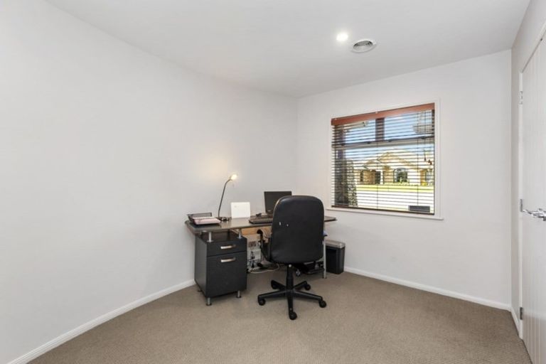 Photo of property in 5 The Peninsula, Huntington, Hamilton, 3210