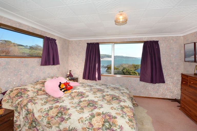 Photo of property in 27 Bayne Terrace, Macandrew Bay, Dunedin, 9014