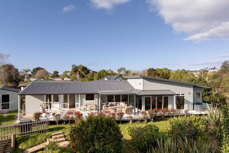 Photo of property in 58 Hall Road, Matua, Tauranga, 3110